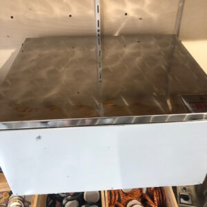 MEDÁREŇ Topička vosku slnečná