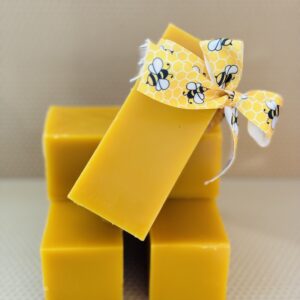 MEDÁREŇ Vosková tehlička 250g