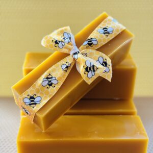 MEDÁREŇ Vosková tehlička 300g